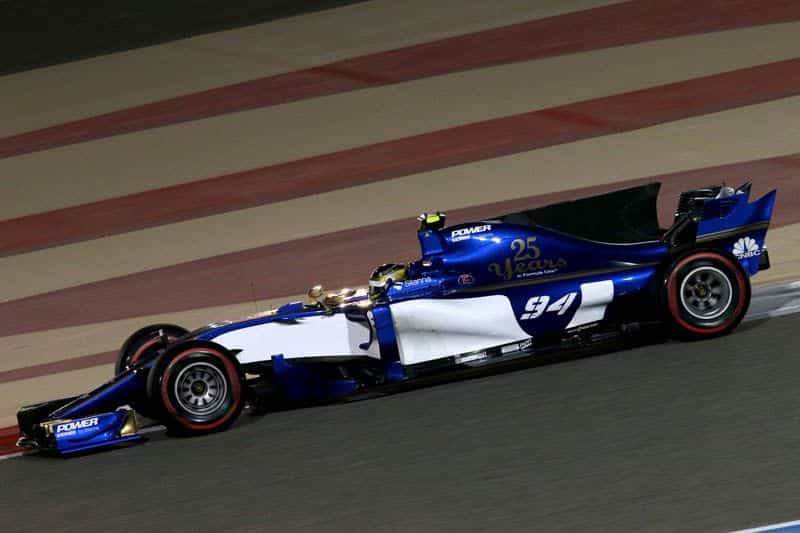 Pascal Wehrlein (D), Sauber F1 Team. Bahrain International Circuit.