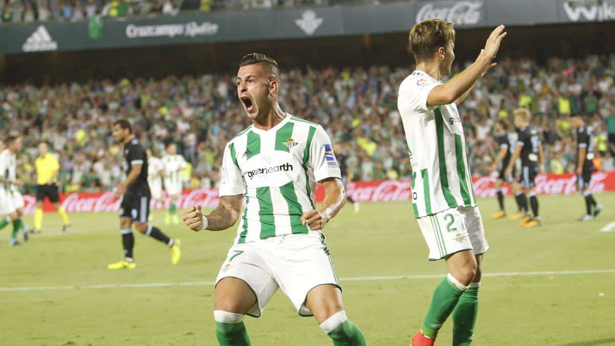 El delantero cordobés sería el encargado de estrenar el Gol Sur con su primer gol en liga. Fuente: Diario AS.