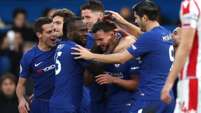 Drinkwater en una celebración de un gol con el Chelsea