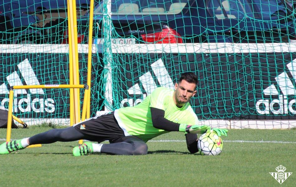Antonio Adán / Real Betis Balompié