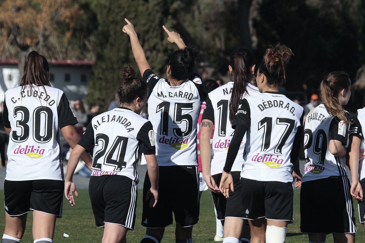 Celebración de un gol del Valencia CF Femenino/ imagen procedente del twitter del Valencia CF Femenino
