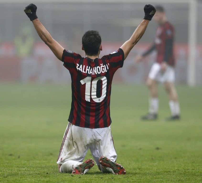 Foto vía: www.acmilan.com