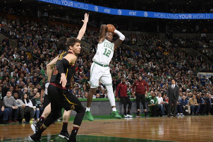 Los Celtics doblegan a Cleveland y Rozier se reivindica