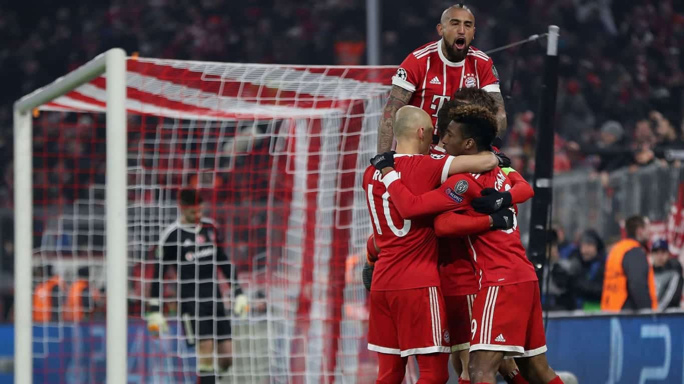 Jugadores del Bayern festejando uno de los goles. Vía: fcbayern.com