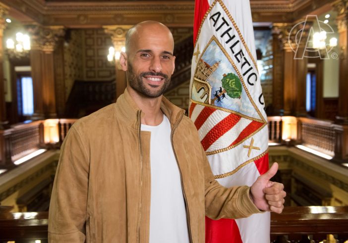 Il consigliere se gana continuar / Imagen vía Athletic Club