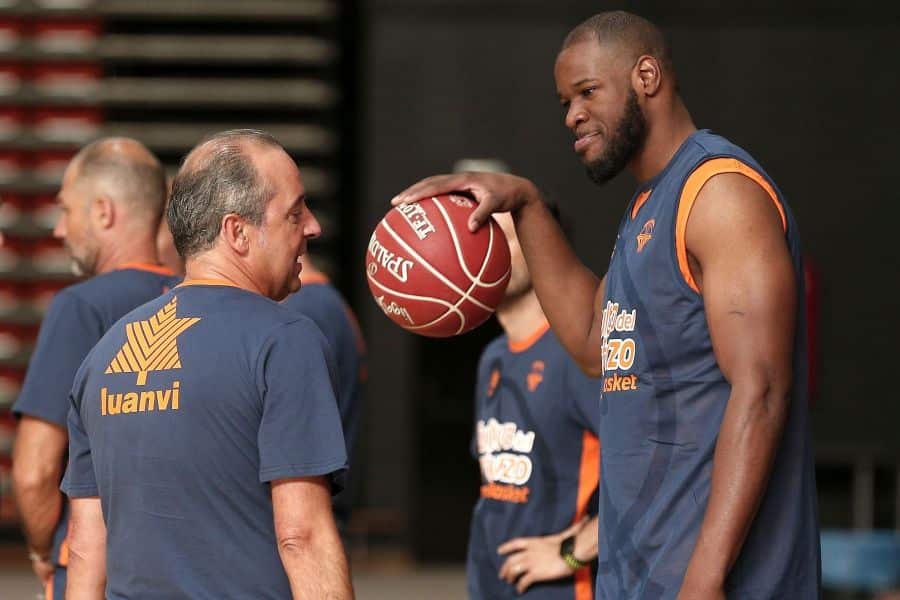 Latavious Williams, Txus Vidorreta
Fuente: valenciabasket.com