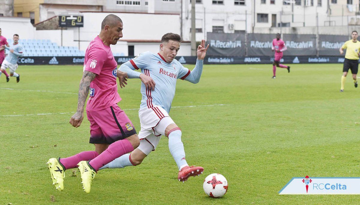 El Celta B le gana la partida al líder