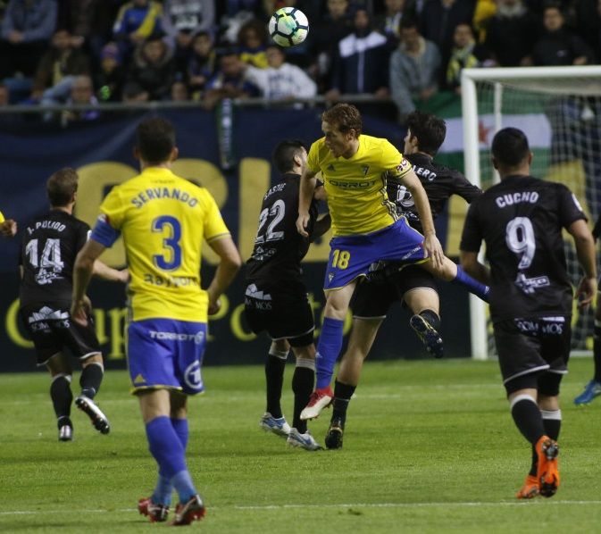 Reparto de puntos en un partidazo de Primera