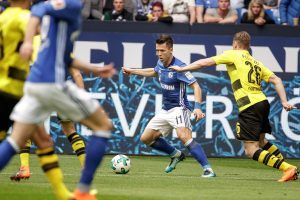 El derby del Ruhr se tiñó de azul 2 El derby del Ruhr se tiñó de azul