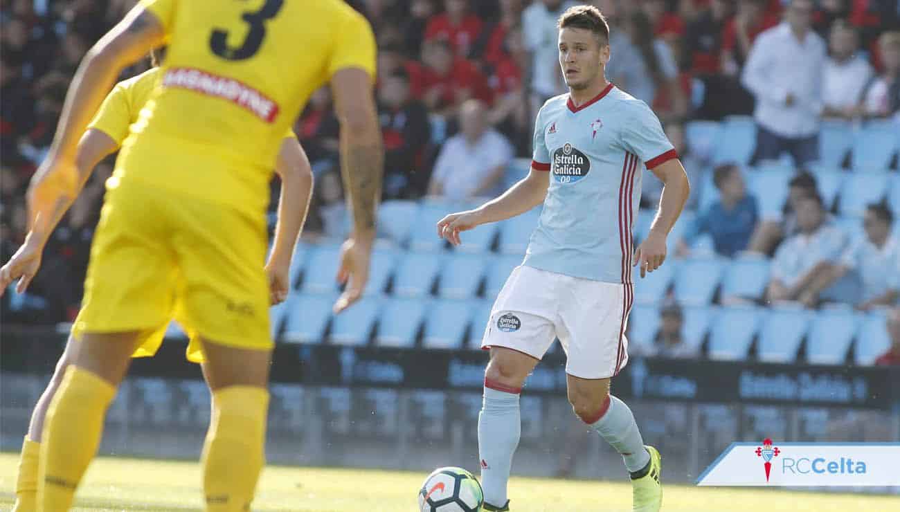 Radoja en un partido con el Celta