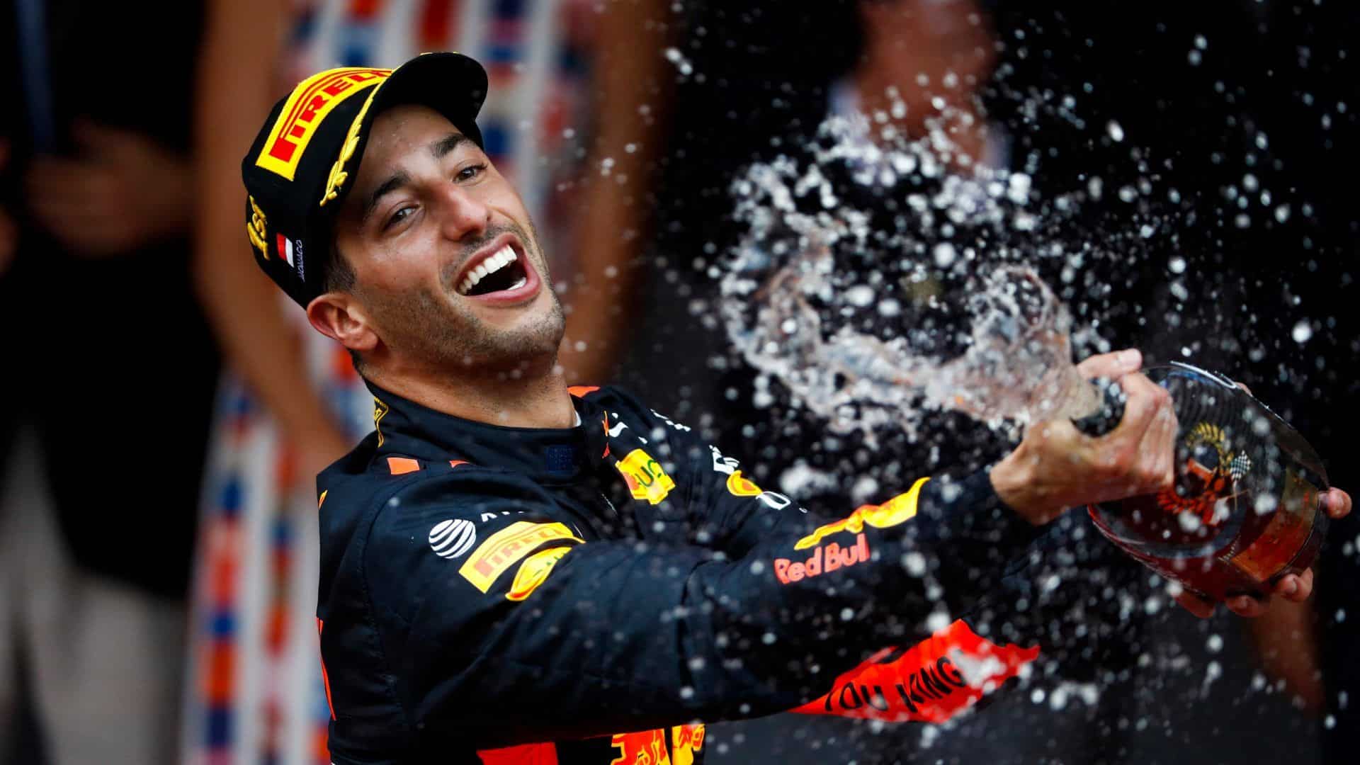 Ricciardo resiste y gana en Mónaco. Vïa: f1.com