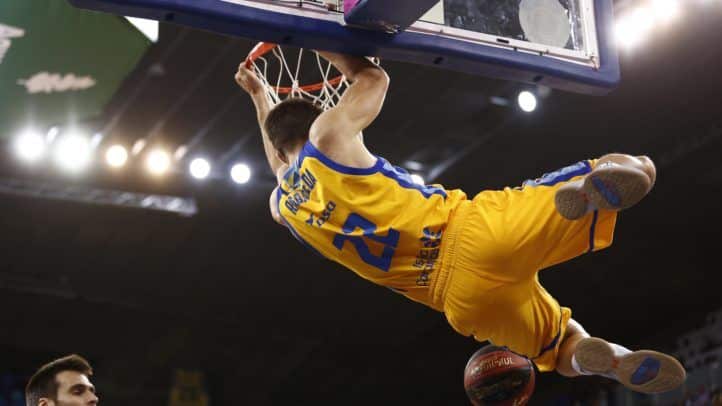 Gran Canaria derrota a Valencia Basket por una abultada diferencia
Fuente:https://cbgrancanaria.net/