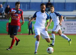 Añón en un partido con el Marbella