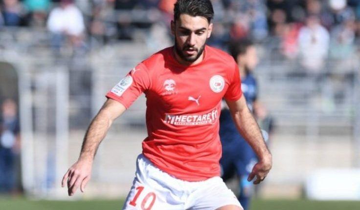 Romain del Castillo esta temporada con el Nimes