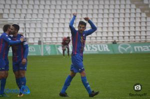 Zarfino en un encuentro del Extremadura