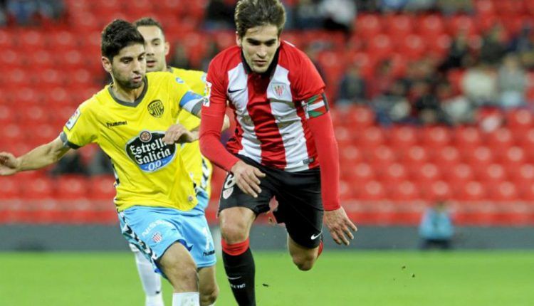 Iker Undabarrena en un partido con el filial bilbaíno frente al CD Lugo