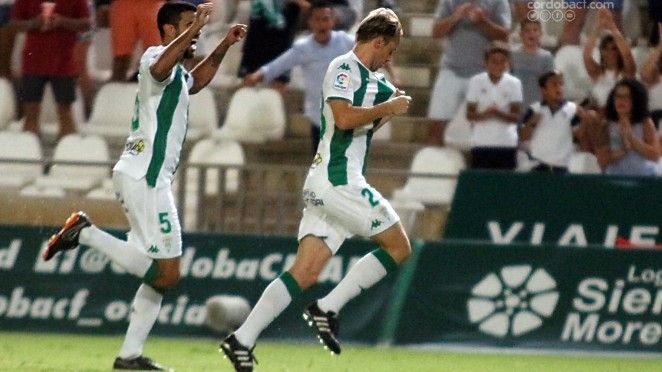 Javi Lara celebra su gol frente al Numancia. Foto vía Charo Tobajas. Córdoba CF