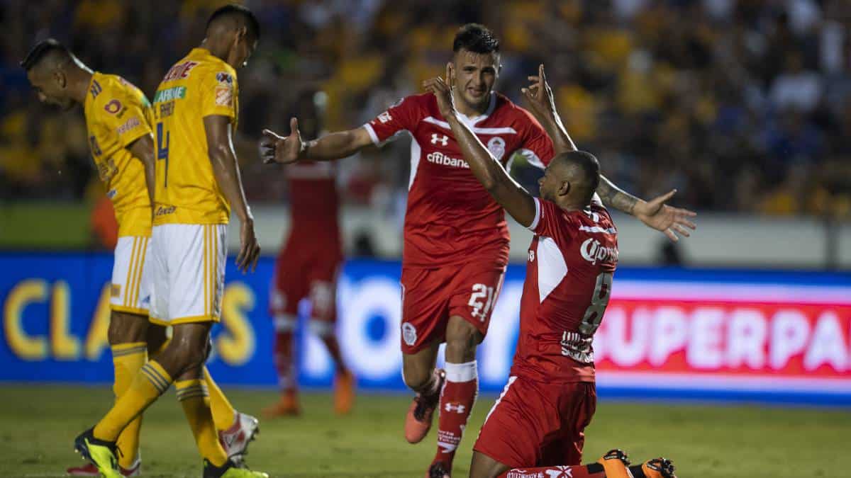 ¡Adiós invictos!