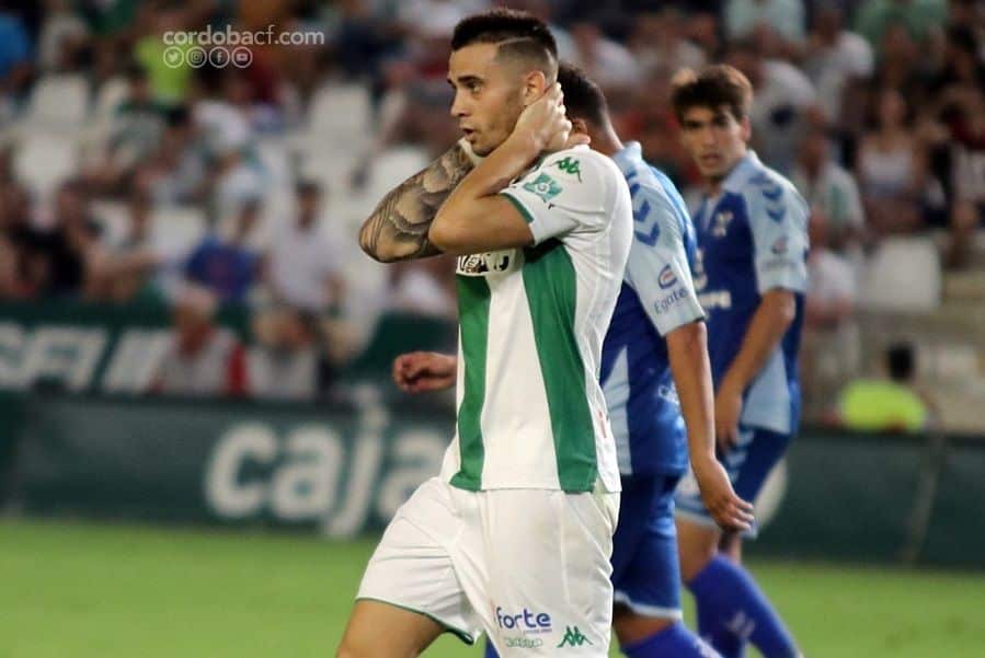 Jaime Romero lamenta una ocasión frente al Tenerife | Imagen: Charo Tobajas (Córdoba CF)