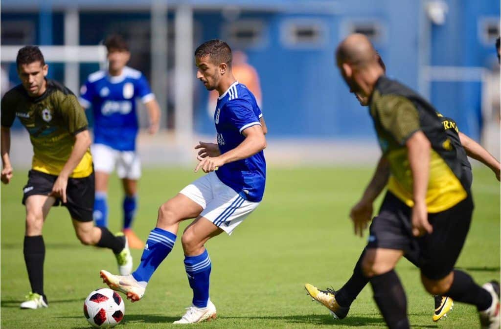 Tablas en el primer derbi asturiano