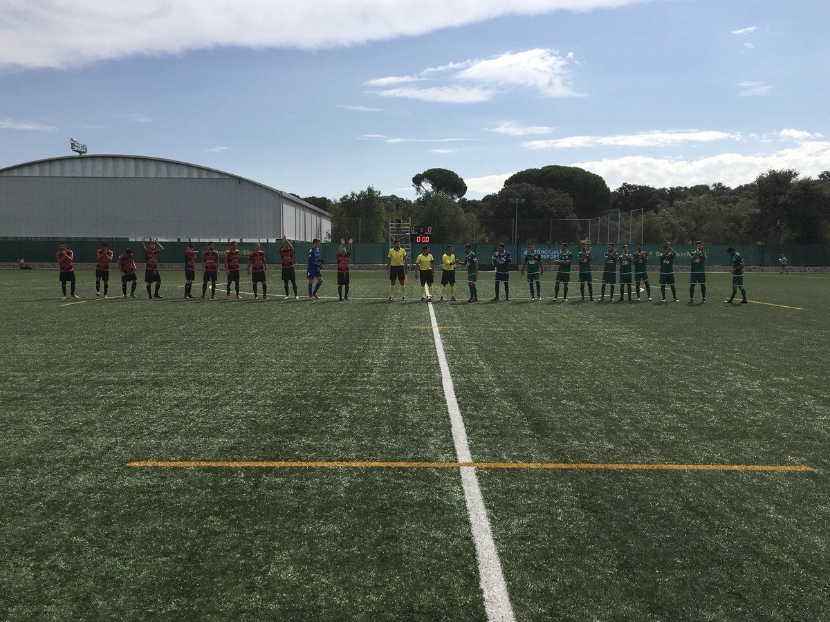 El Coruxo remonta y rescata un punto ante el Inter