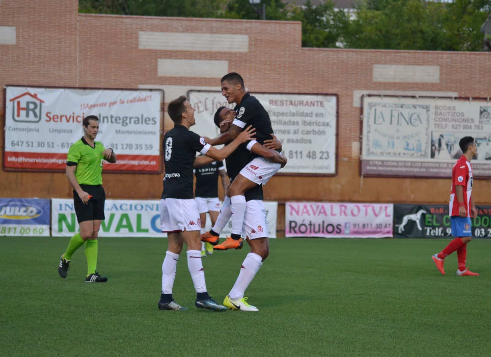 Imagen vía Twitter @Cydleonesa