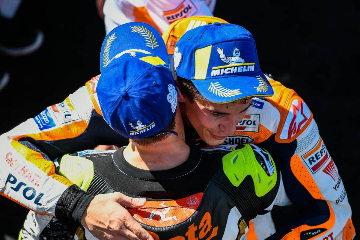 Márquez y Crutchlow frenan a Ducati en San Marino//Fuente: motogp.com
