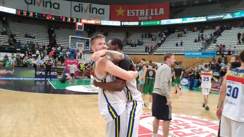 Un fuerte Andorra rompe la fiesta de la Penya