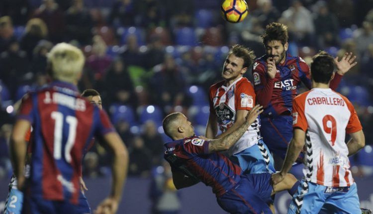 Lance del último encuentro entre Lugo y Levante en la temporada 2016/2017
