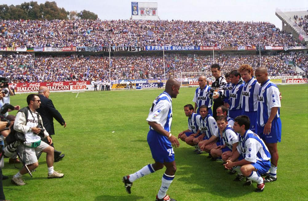 Once malaguista en el Málaga - Albacete del ascenso a primera de 1999: Foto El Desmarque