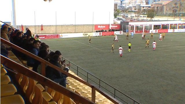 Un penalti deja sin liderato al Sanse