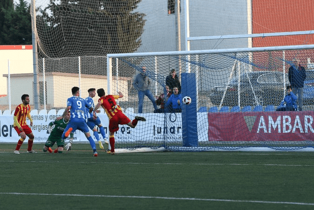 El Ejea es favorito para pasar ronda frente al Poblense