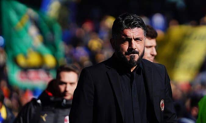 Gennaro Gattuso en la que podría ser una de las últimas apariciones que tenga frente al banquillo del Milan