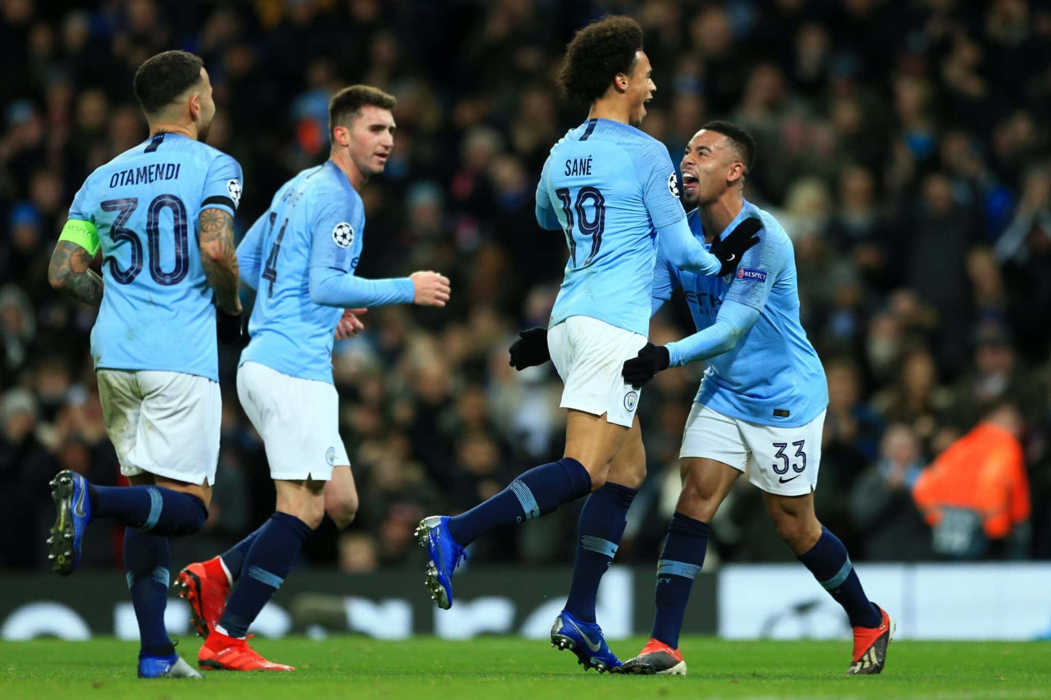 Jugadores del City festejando
