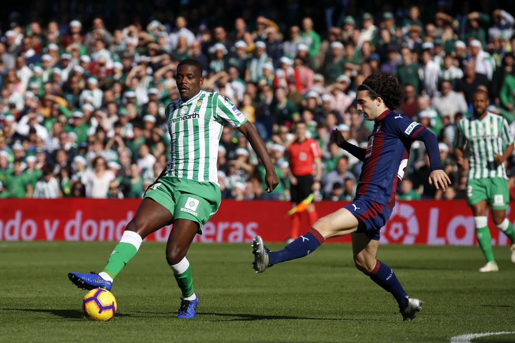 William Carvalho y Cucurella en el encuentro