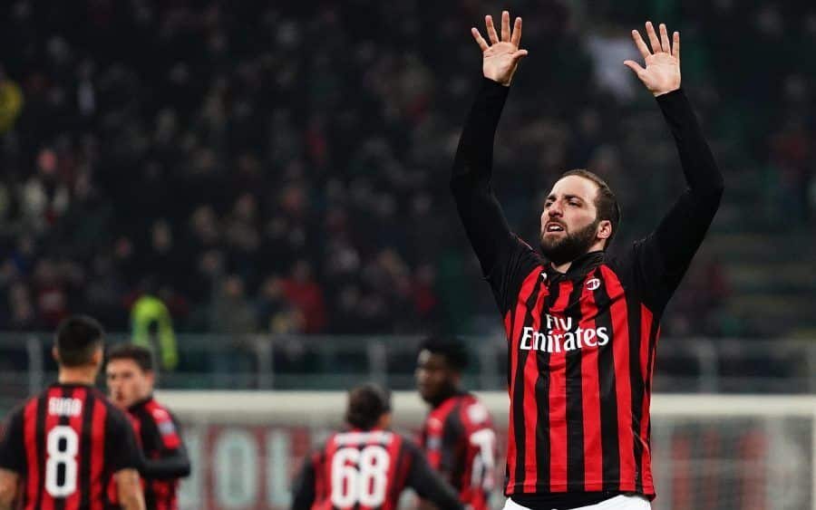 La exultación de Higuaín – Foto destacada vía: www.oasport.it