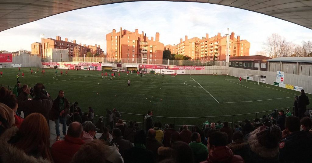 El Racing vence en Gobela de penalti en el descuento