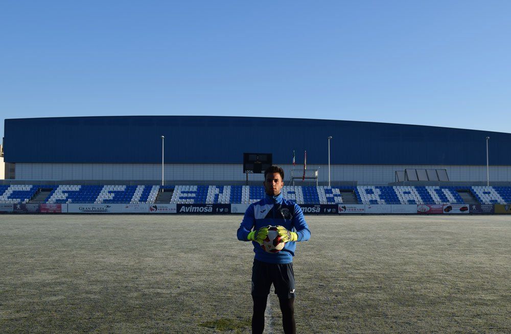 Ezequiel Navarro refuerza la portería del Fuenlabrada