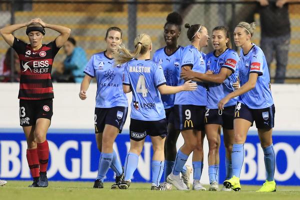 Sydney FC se sumó a la pelea de la mano de Caitlin Foord (foto: Getty Images)