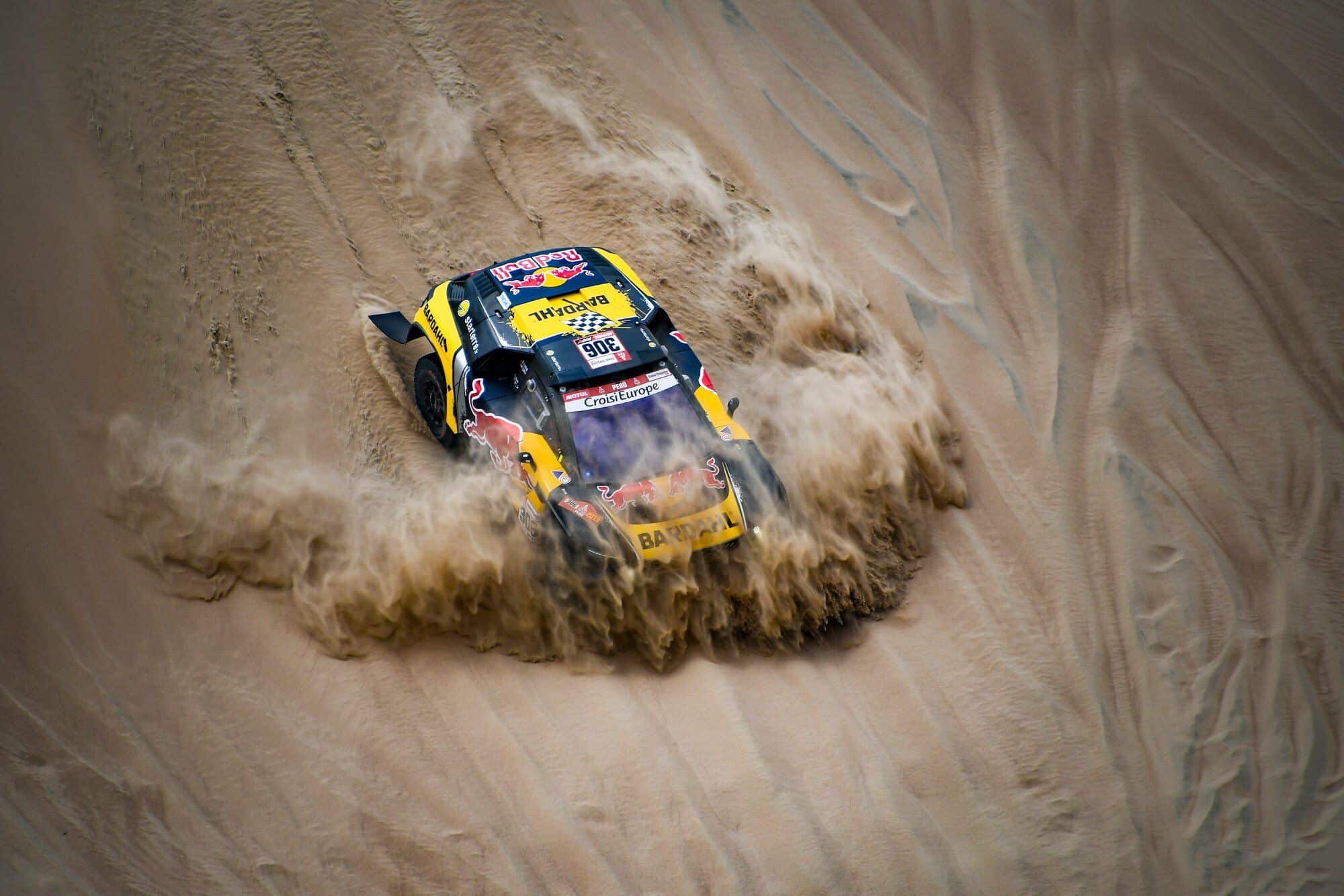 Sebastian Loeb durante el trayecto de la segunda etapa. Cortesía: @dakar