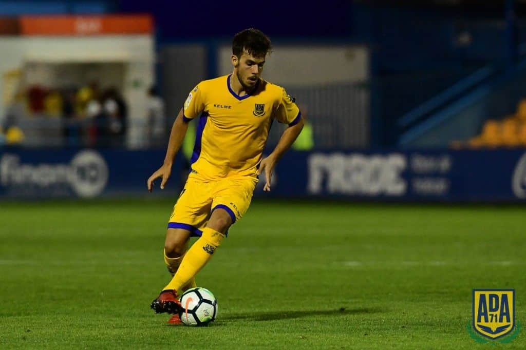 Borja Domínguez, cedido al Pontevedra