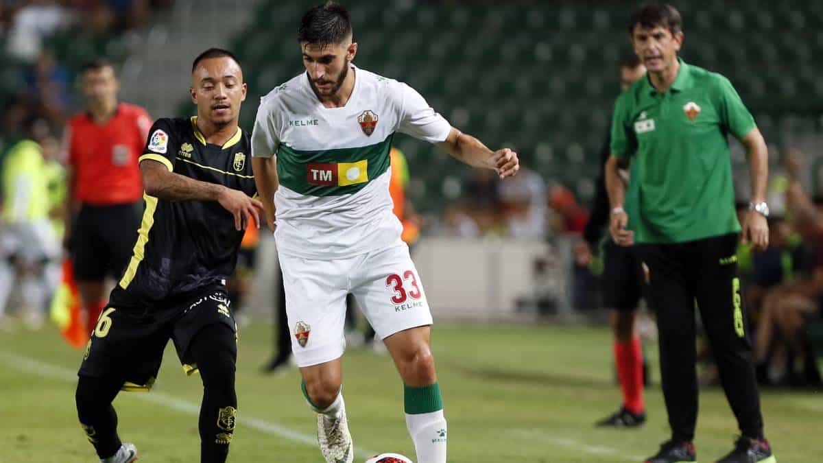 Redru es el tercer fichaje invernal del Racing de Santander