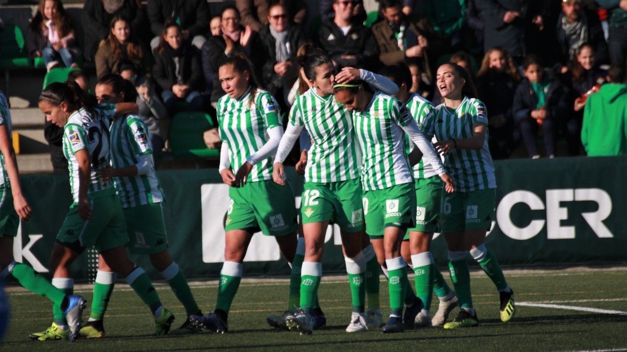 Imagen via @realbetisfem