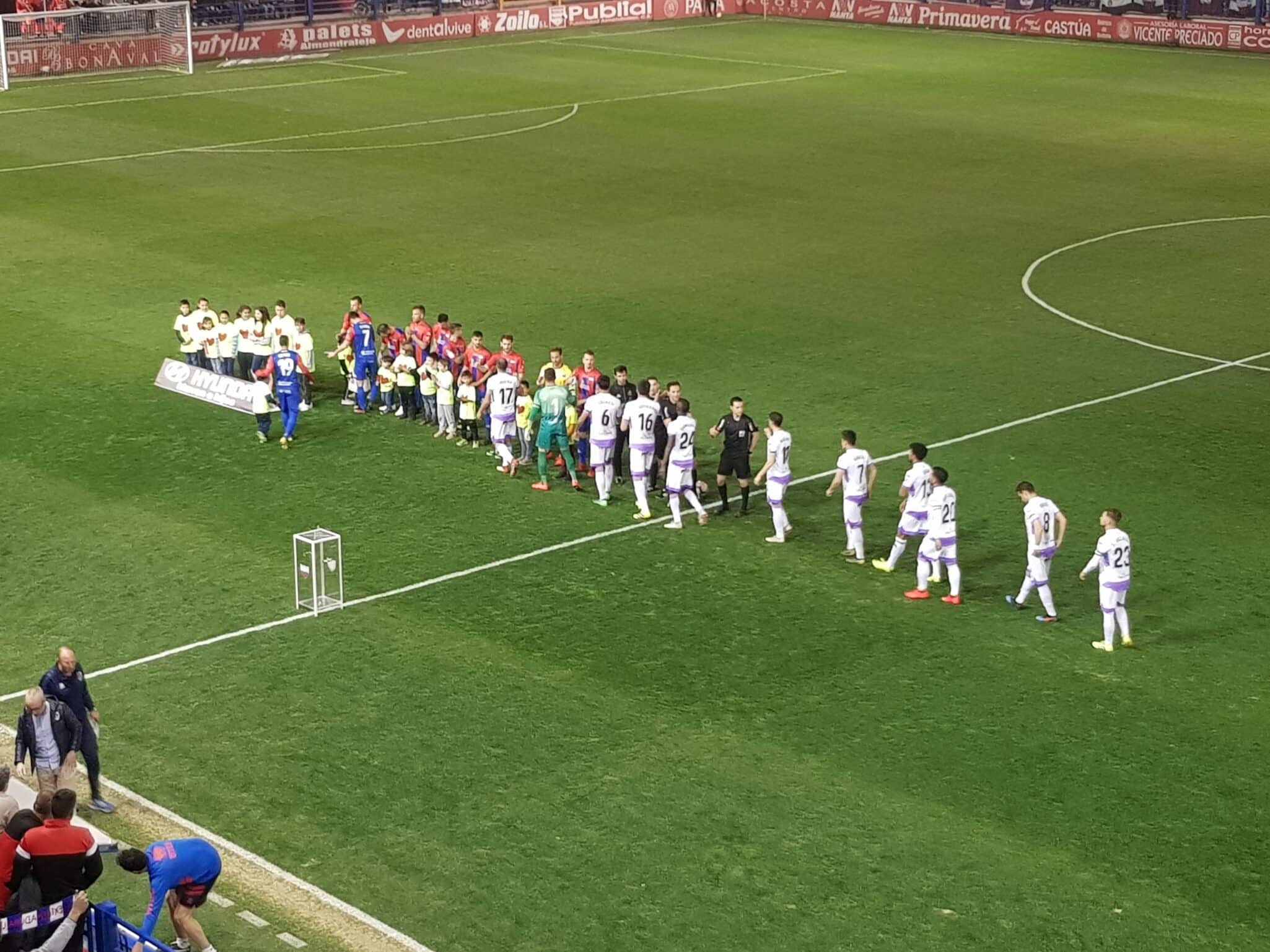 Saludo inicial