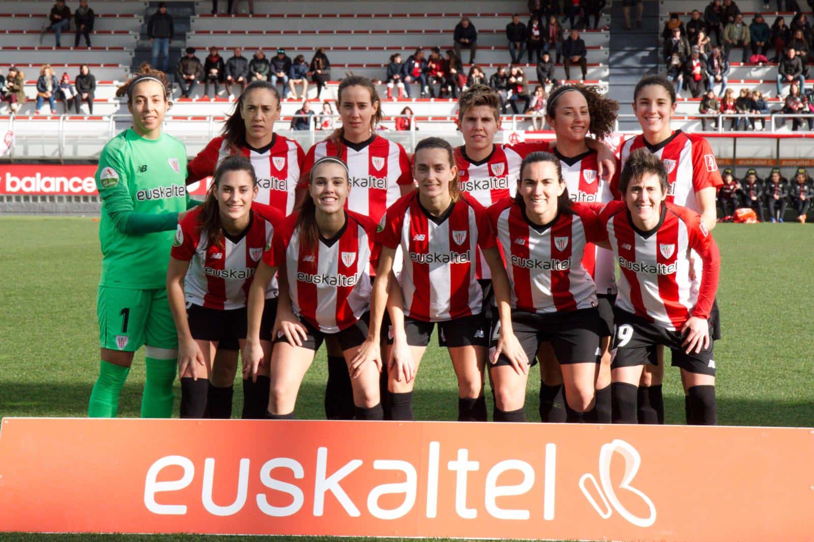 El once inicial con el que salía el Athletic - ATHLECTIC CLUB