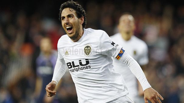 Dani Parejo renueva con el Valencia hasta 2022