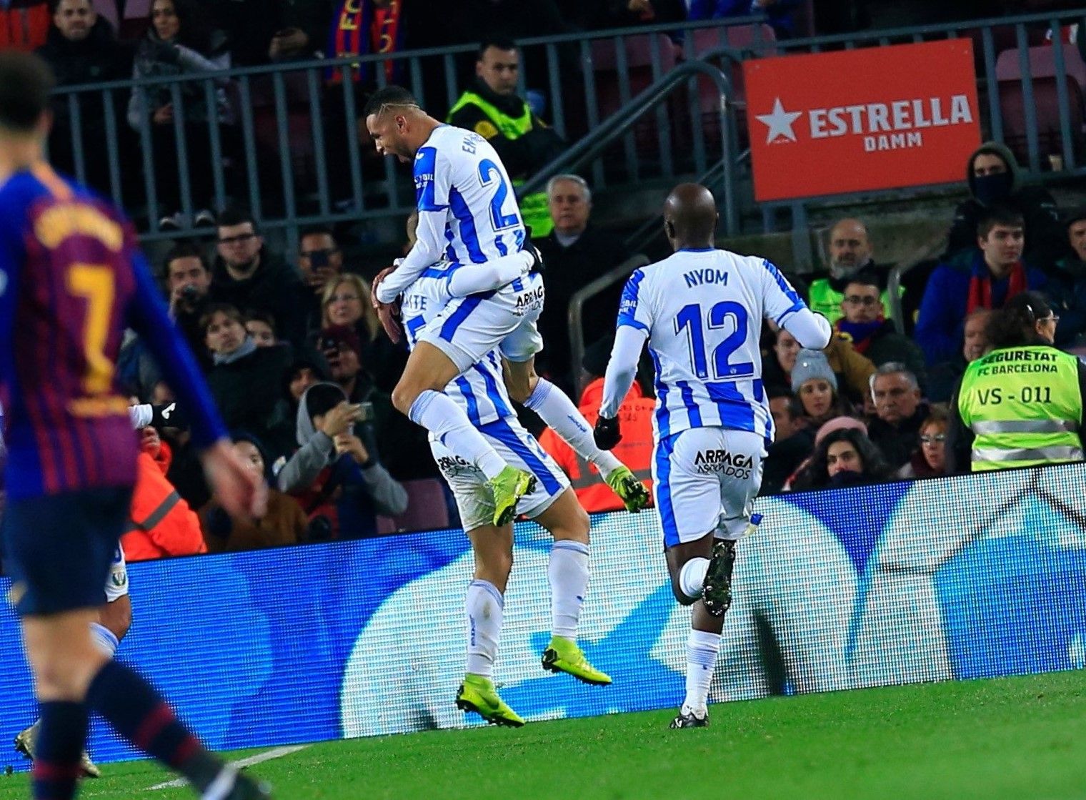 Braithwaite y En-Nesyri celebrando el 1-1 frente al Barcelona | @CDLeganes