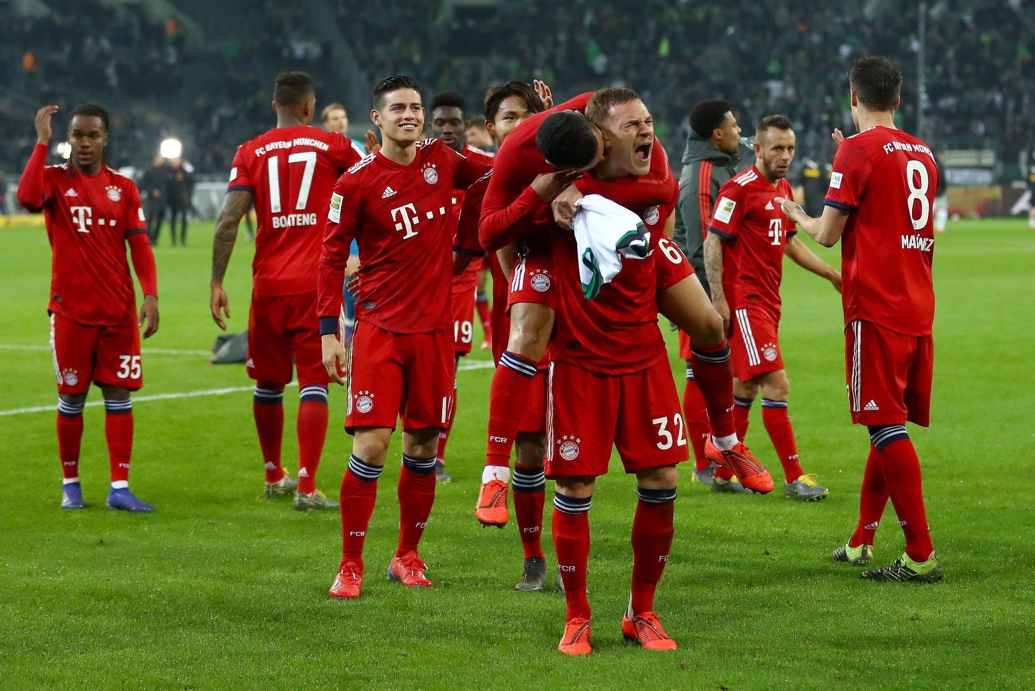 celebración por la victoria. Vía: fcbayern