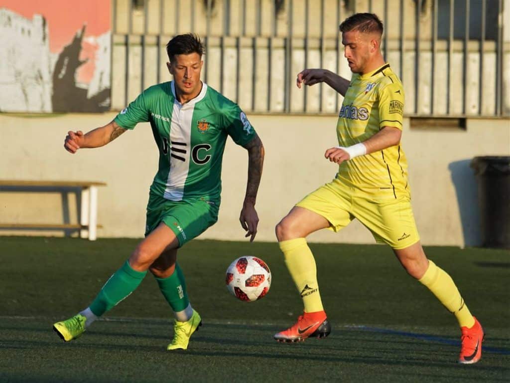 Lance del encuentro entre el Cornellà y el Ejea la pasada jornada