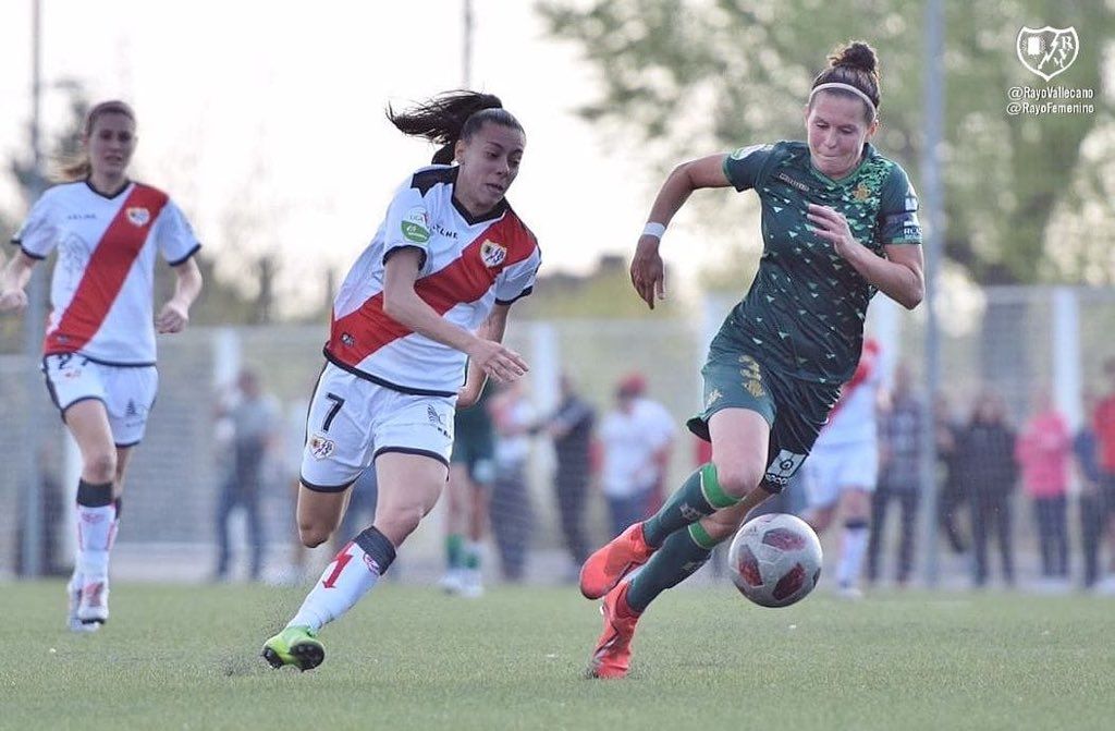 Vía @RayoFemenino